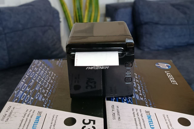 فیش پرینتر حرارتی Partner RP-700 استوک در حد نو – نمای جلو در اصفهان